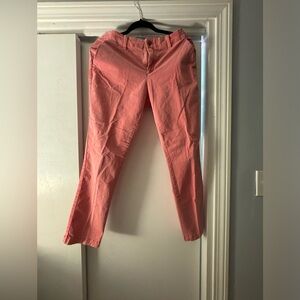 Women’s Gap The Girlfriend in Size 8 mid-rise ankle jean Salmon